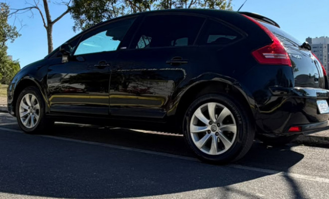 Citroën C4 Excl.2.0/2.0 Solaris Flex 16V 5p Aut. 2010 Flex-0