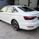 VW - VolksWagen JETTA Comfort. 250 TSI 1.4 Flex 16v Aut. 2020 Flex-7