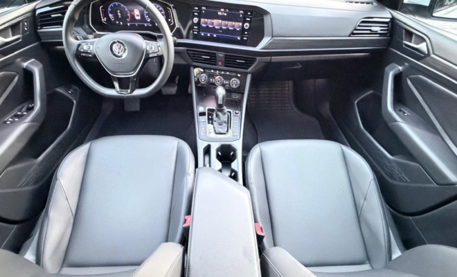 VW - VolksWagen JETTA Comfort. 250 TSI 1.4 Flex 16v Aut. 2020 Flex-10