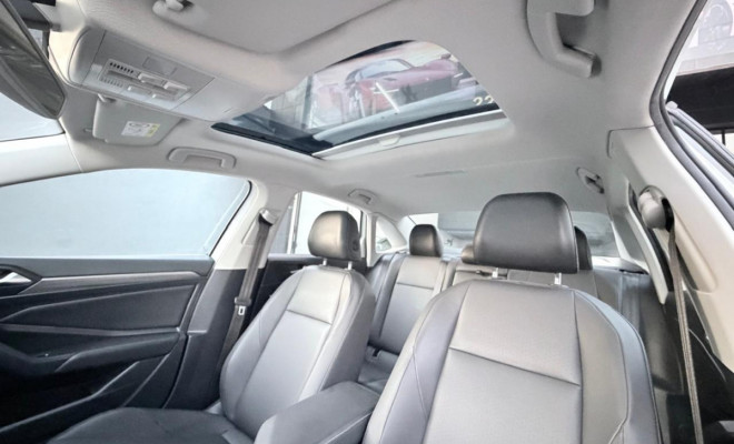 VW - VolksWagen JETTA Comfort. 250 TSI 1.4 Flex 16v Aut. 2020 Flex-1