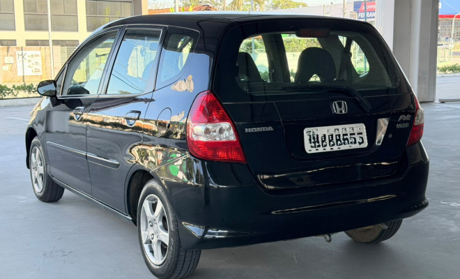 Honda Fit LX 1.4/ 1.4 Flex 8V/16V 5p Mec. 2007 Flex-4
