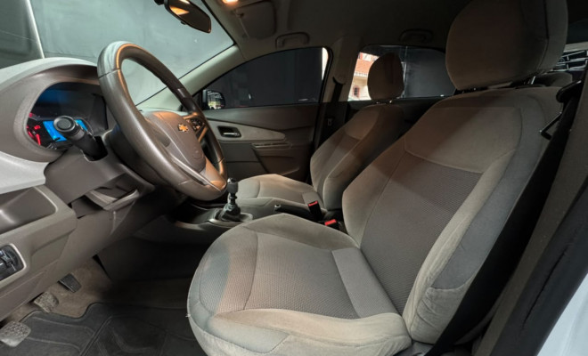 GM - Chevrolet COBALT LTZ 1.8 8V Econo.Flex 4p Mec. 2015 Flex-3