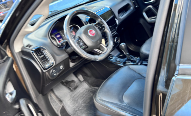 Fiat Toro Freedom 1.8 16V Flex Aut. 2017 Flex-8