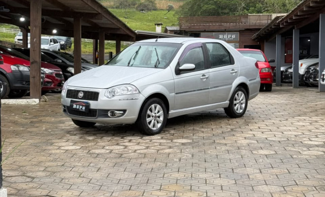 Fiat Siena TETRAFUEL 1.4 mpi Fire Flex 8v 4p 2010 Flex