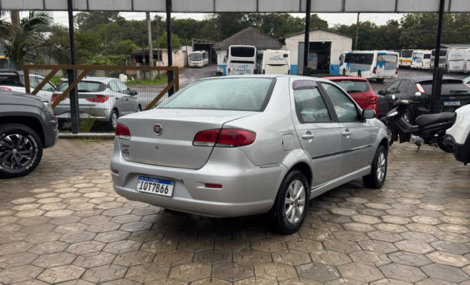 Fiat Siena TETRAFUEL 1.4 mpi Fire Flex 8v 4p 2010 Flex-2