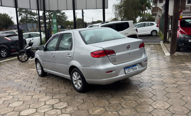 Fiat Siena TETRAFUEL 1.4 mpi Fire Flex 8v 4p 2010 Flex-3