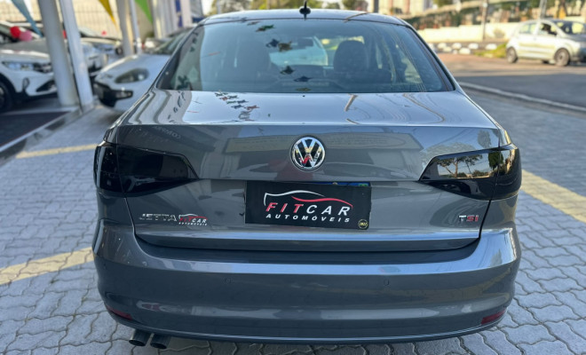 VW - VolksWagen JETTA Comfortline 2.0 T.Flex 8V 4p Tipt. 2016 Flex-2