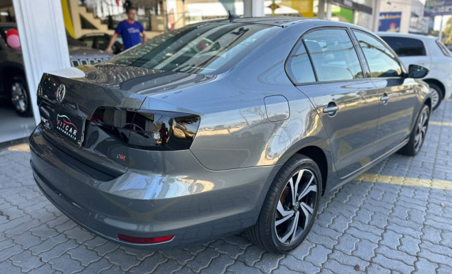 VW - VolksWagen JETTA Comfortline 2.0 T.Flex 8V 4p Tipt. 2016 Flex-3