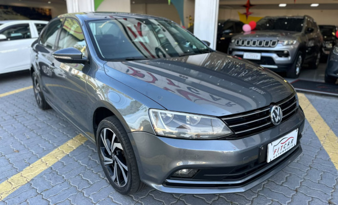 VW - VolksWagen JETTA Comfortline 2.0 T.Flex 8V 4p Tipt. 2016 Flex-4