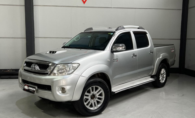 Toyota Hilux CD SR D4-D 4x4 3.0  TDI Dies. 2010 Diesel