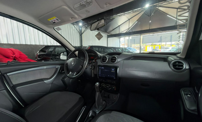 Renault DUSTER TECHROAD 4X2 1.6 16V Mec. 2014 Flex-8
