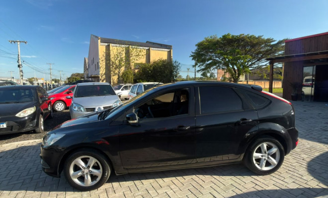 Ford Focus 1.6 S/SE/SE Plus Flex 8V/16V  5p 2012 Flex-0