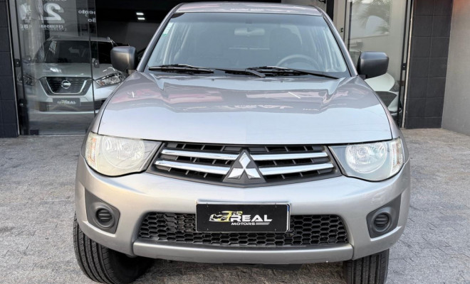 Mitsubishi L200 Triton GLS 3.2 CD TB Int.Diesel Mec 2012 Diesel-4