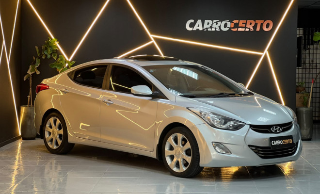Hyundai Elantra GLS 1.8  Aut. 2012 Gasolina   C/teto solar