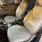 Hyundai Elantra GLS 1.8  Aut. 2012 Gasolina   C/teto solar-6