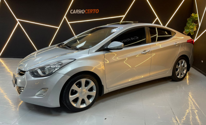 Hyundai Elantra GLS 1.8  Aut. 2012 Gasolina   C/teto solar-1