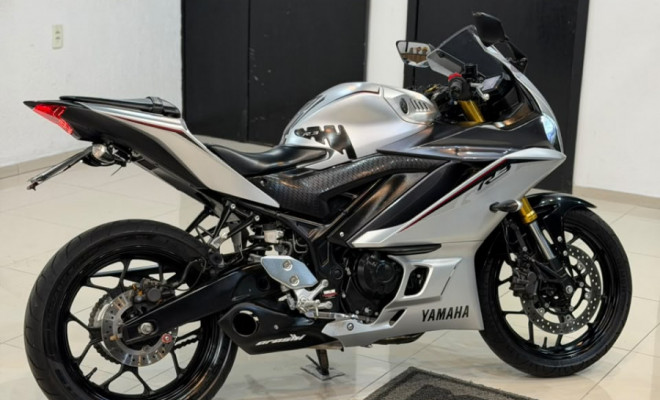 YAMAHA YZF R-3 321/ABS 2021 Gasolina-0