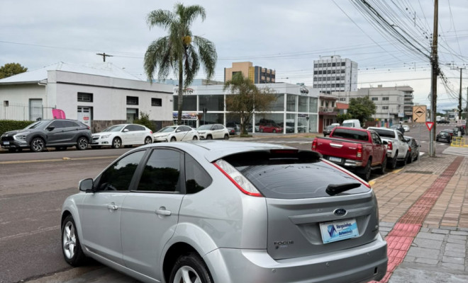 Ford Focus 2.0 16V/SE/SE Plus Flex 5p Aut. 2013 Flex-8