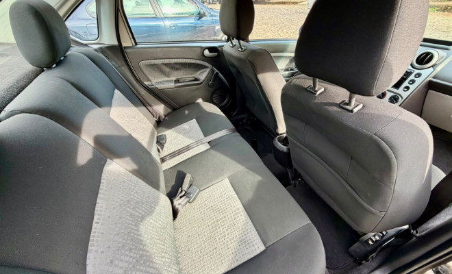 Ford Fiesta SE 1.6 8V Flex 5p 2014 Flex-6