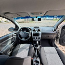 Ford Fiesta SE 1.6 8V Flex 5p 2014 Flex-5