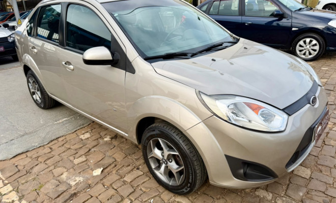 Ford Fiesta SE 1.6 8V Flex 5p 2014 Flex-1