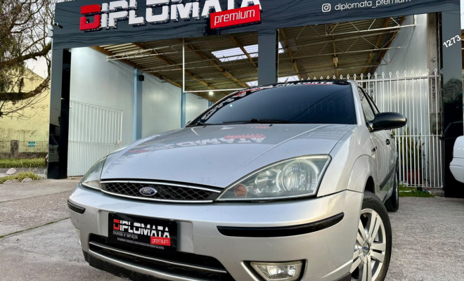 Ford Focus Sedan 2.0 L FC - 2006
