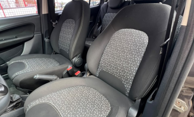 Fiat UNO ATTRACTIVE 1.0 Fire Flex 8V 5p 2021 Flex-8