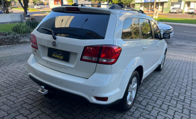 Fiat FREEMONT EMOT./PRECISION 2.4 16V 5p Aut. 2012 Gasolina-1