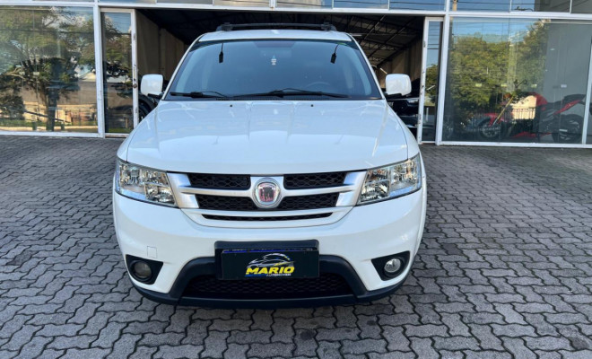 Fiat FREEMONT EMOT./PRECISION 2.4 16V 5p Aut. 2012 Gasolina-6