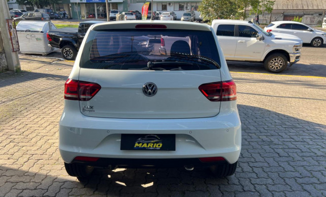 VW - VolksWagen Fox Connect 1.6 Flex 8V 5p 2019 Flex-2