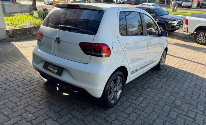 VW - VolksWagen Fox Connect 1.6 Flex 8V 5p 2019 Flex-1