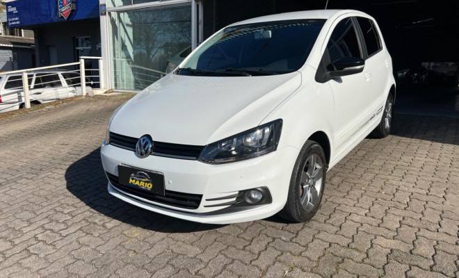 VW - VolksWagen Fox Connect 1.6 Flex 8V 5p 2019 Flex-5
