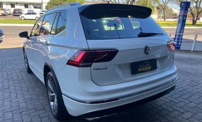 VW - VolksWagen TIGUAN Allspac R-Line 350 TSI 2.0 4x4 2020 Gasolina-3