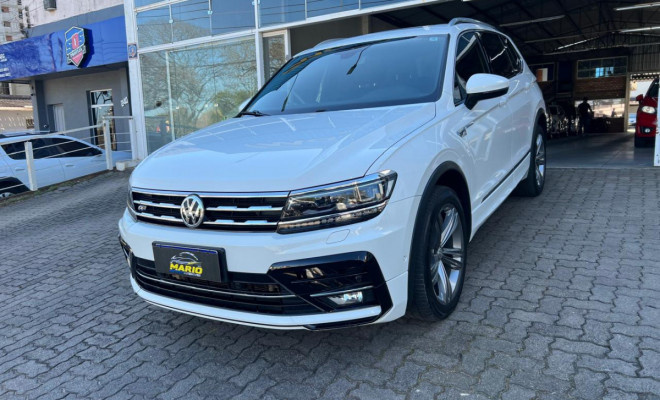 VW - VolksWagen TIGUAN Allspac R-Line 350 TSI 2.0 4x4 2020 Gasolina-5