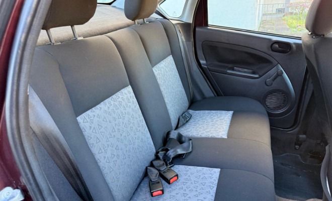 Ford Fiesta Sed. 1.6 8V Flex 4p 2011 Flex-9