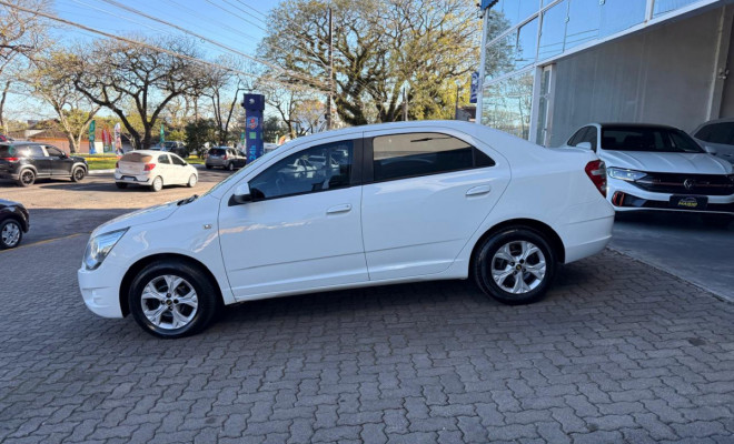 GM - Chevrolet COBALT LT 1.8 8V Econo.Flex 4p Aut. 2013 Flex-4