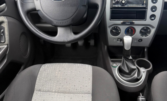 Ford Fiesta Sed. 1.6 8V Flex 4p 2013 Flex-5