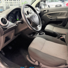 Ford Fiesta Sed. 1.6 8V Flex 4p 2013 Flex-6