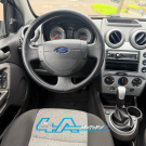 Ford Fiesta Sed. 1.6 8V Flex 4p 2013 Flex-4