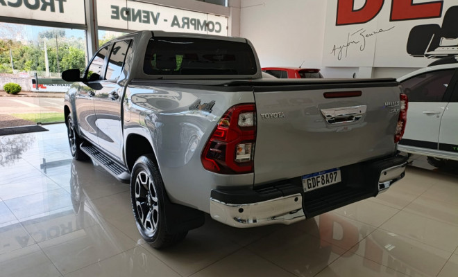 Toyota Hilux CD SRX 4x4 2.8 TDI 16V Diesel Aut. 2022 Diesel-7
