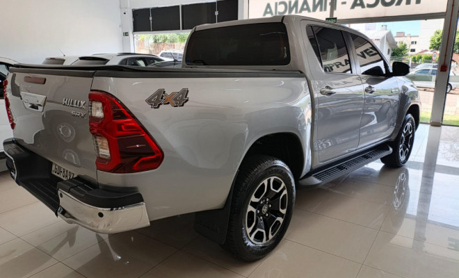 Toyota Hilux CD SRX 4x4 2.8 TDI 16V Diesel Aut. 2022 Diesel-4