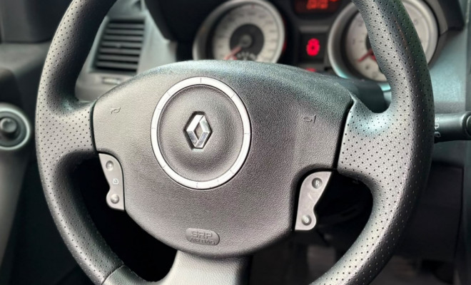 Renault Megane Grand Tour Dynam. Hi-Flex 1.6 16V 2012 Flex-10