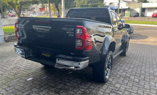 Toyota Hilux CD SRX 4x4 2.8 TDI 16V Diesel Aut. 2024 Diesel-1