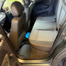 VW - VolksWagen Gol (novo) 1.0 Mi Total Flex 8V 4p 2012 Flex-2