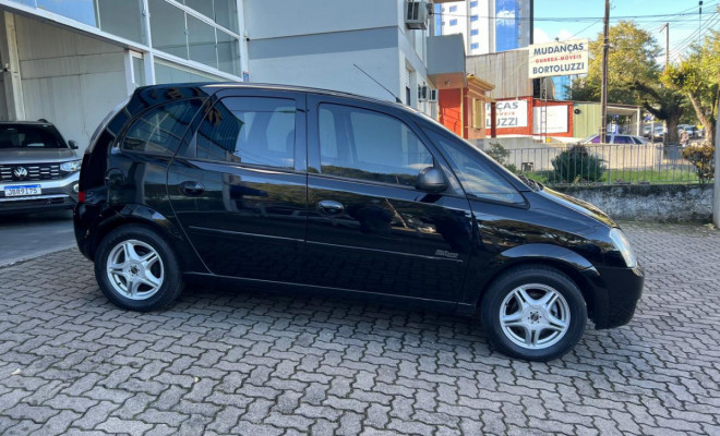 GM - Chevrolet Meriva Maxx 1.4 MPFI 8V ECONOFLEX 5p 2011 Flex-0