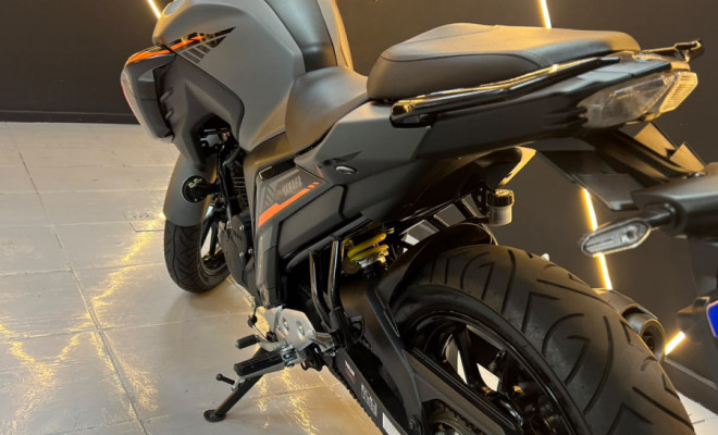 YAMAHA FZ25 250 FAZER CONNECTED 2025 Gasolina-2