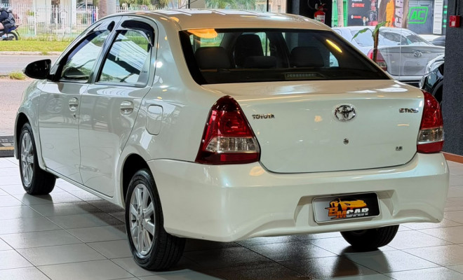 Toyota ETIOS X Plus Sedan 1.5 Flex 16V 4p Mec. 2019 Flex-2