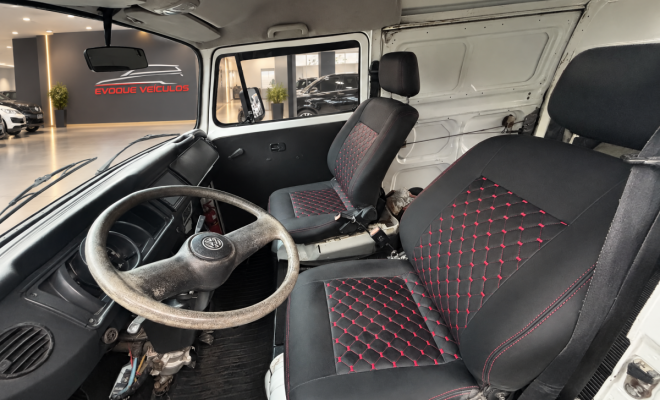 VW - VolksWagen Kombi Furgão 1.4 Mi Total Flex 8V 2007 Flex-1