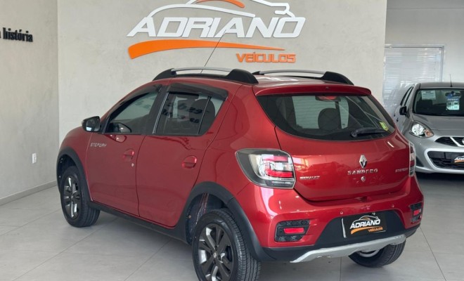 SANDERO STEPWAY 1.6 2015 - Só 81 Mil Km, Completo e com Pneus Novos!-15