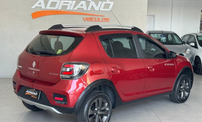 SANDERO STEPWAY 1.6 2015 - Só 81 Mil Km, Completo e com Pneus Novos!-2